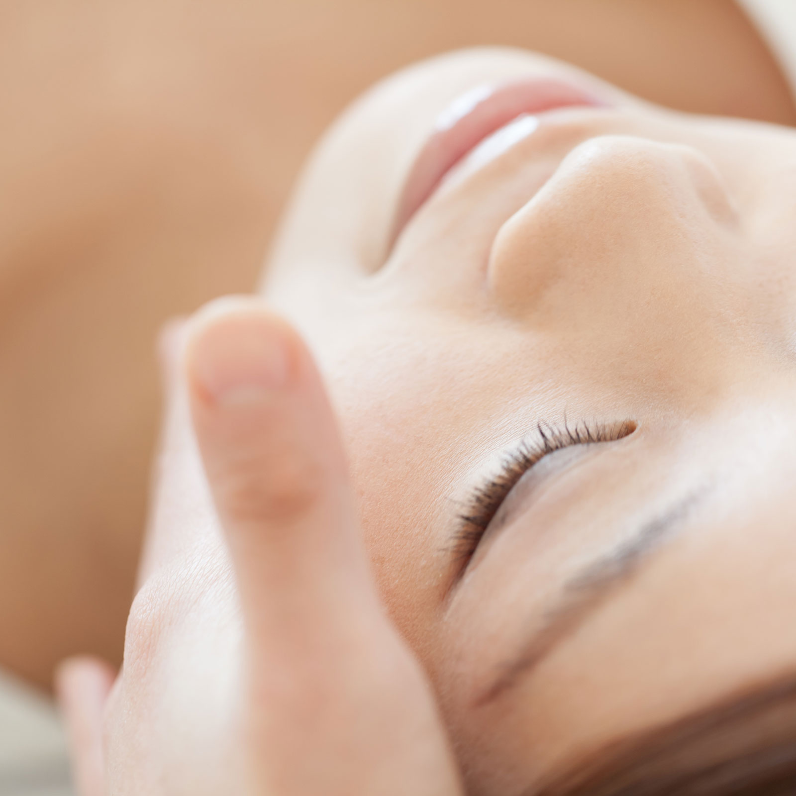 フェイシャルトリートメント